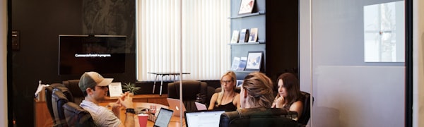 beats365铁粉聚集地球迷社区热烈讨论场景